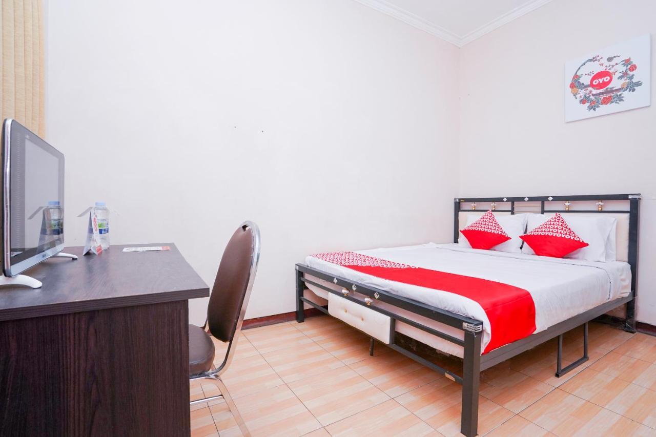 Hotel Collection O 1112 Comfitel Siwalankerto Aa4 à Sorabaya Extérieur photo